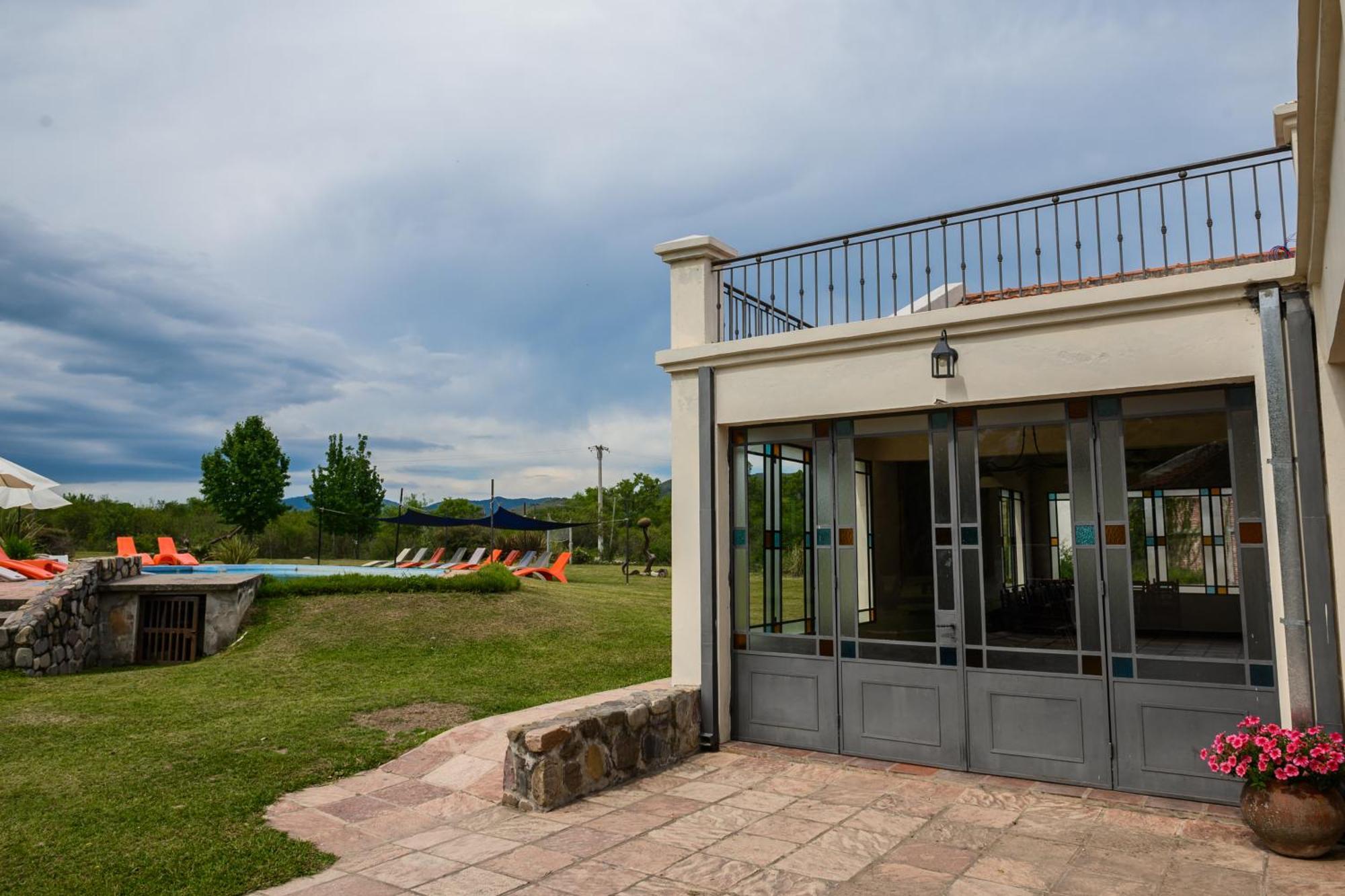 Hosteria Ла-Кальдера Экстерьер фото